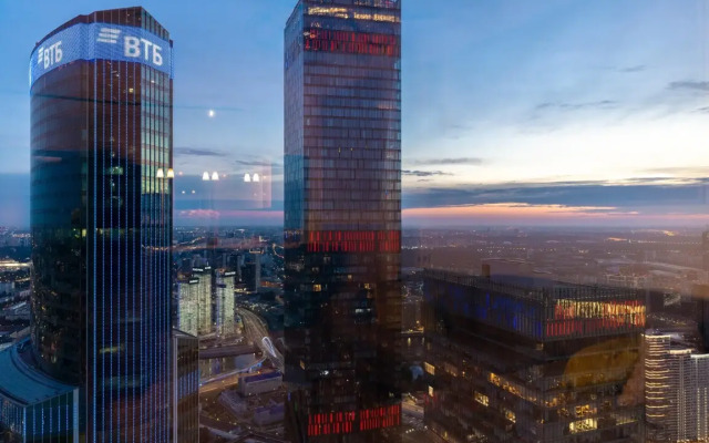 Romantic apart on 71 floor