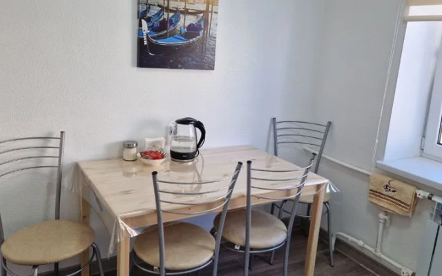 Na Industrialnoy 1A/95 Apartments