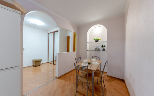 Na Nevskom prospekte Flat