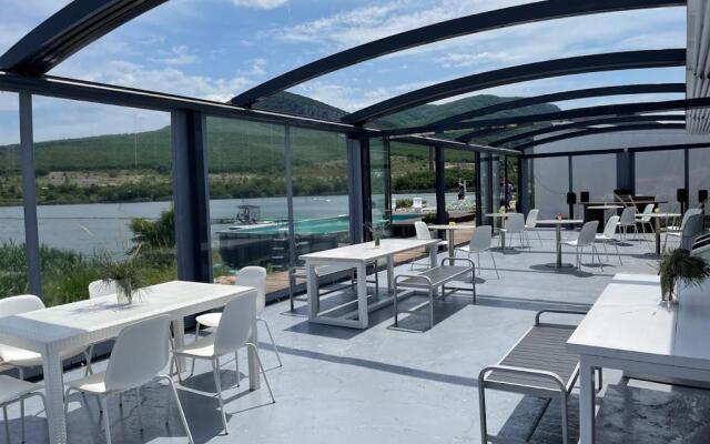 Гасфорт Холидей Парк