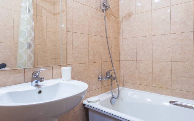 Odnokomnatnaya Kvartira Okolo Nii Dzhanelizde Flat