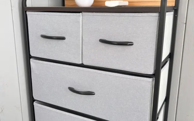 Частный дом у леса