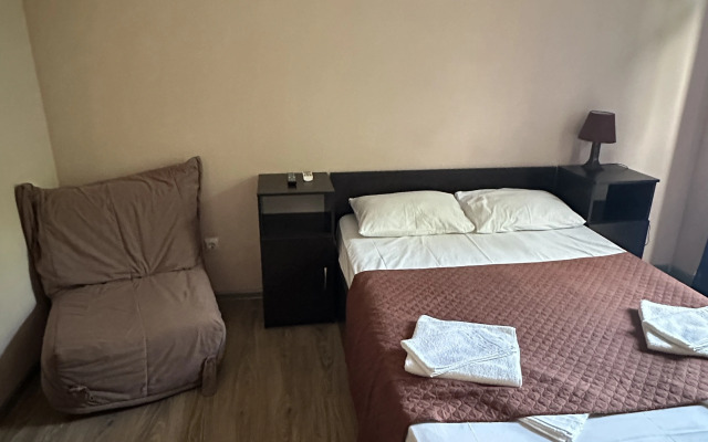Dva Kapitana Guest House
