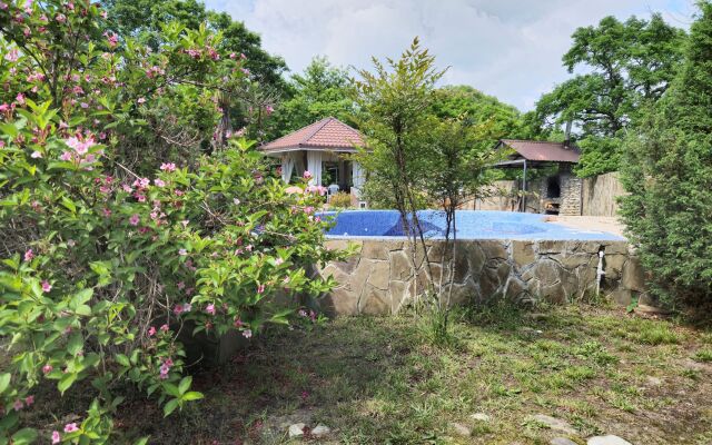 Happylinn Villa