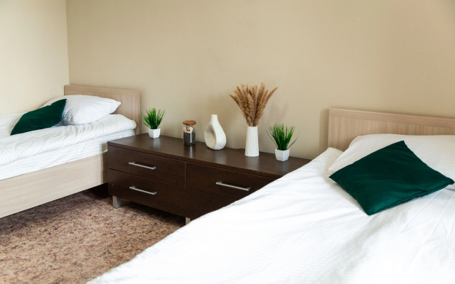 Sas 3-k Semeyny Ugolok Flat
