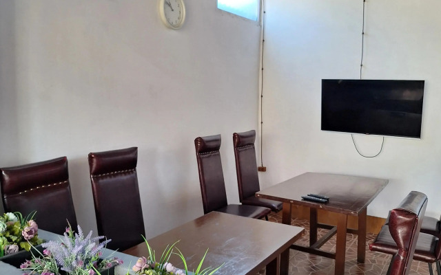 U Dyadi Volodi Guest house