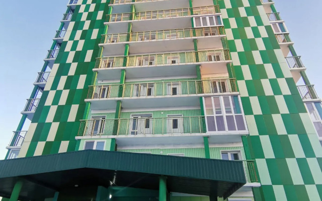 Апартаменты с качелями на 9 этаже