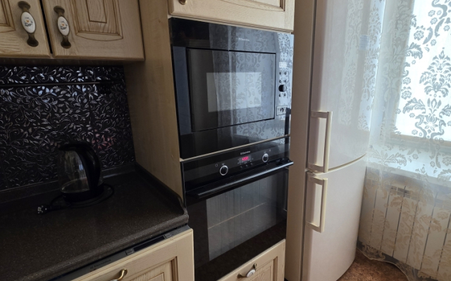 Квартира Уютная трешка в тихом центре города