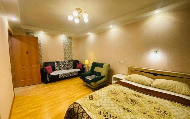 Апартаменты с 1 комнатой и балконом (КВАРТИРА51)