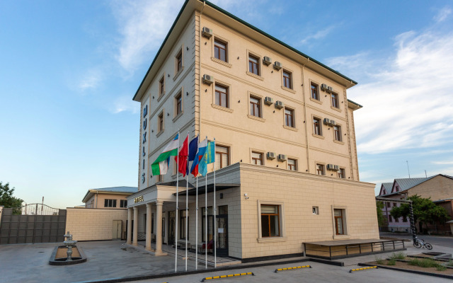 Muxlis Hotel