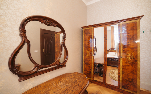 Apartments Trust Gorodocka 42