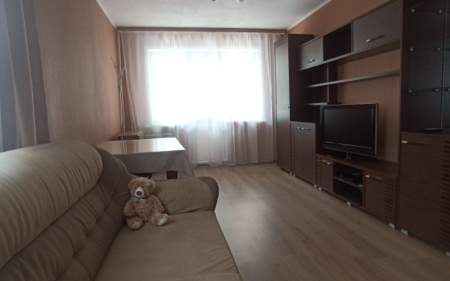 Uyutnaya Dvukhkomnatnaya Ryadom S Tts Avrora Flat