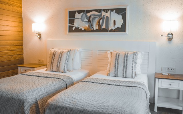 Kimera Lounge Hotel