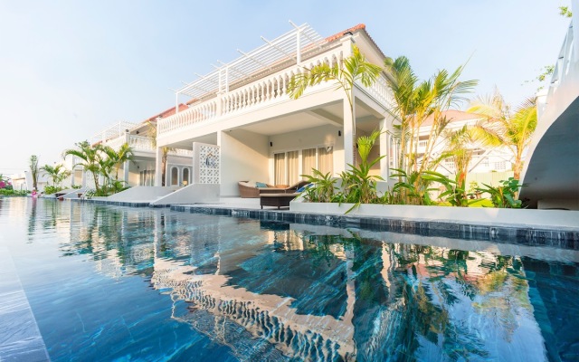 Mercury Phu Quoc Resort & Villas Hotel