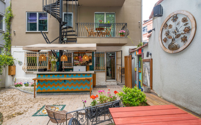 The Marions Suite Hotel