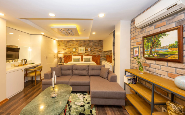 The Marions Suite Hotel