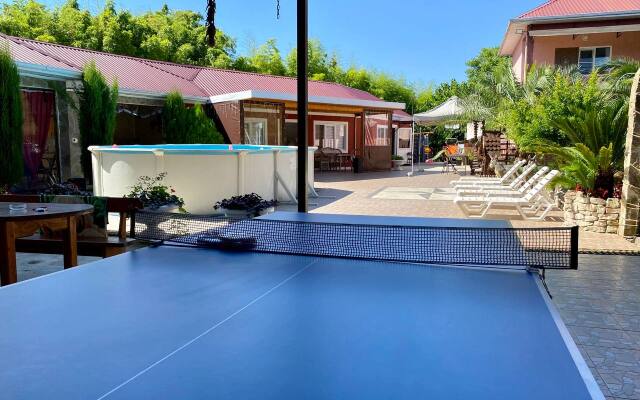 Rozovy Flamingo  Guest House