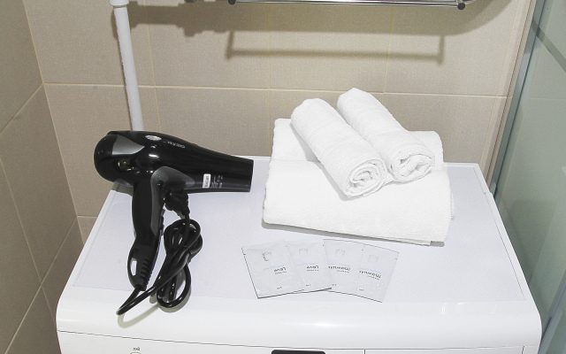 Апартаменты Goldenring Толбухина