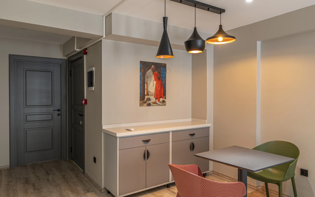 Calanthe Residence Aparthotel