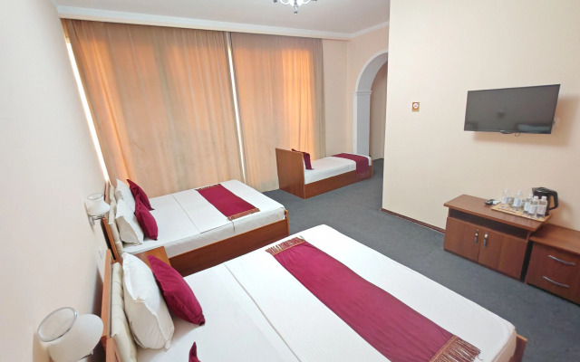 Art Vesta Hotel