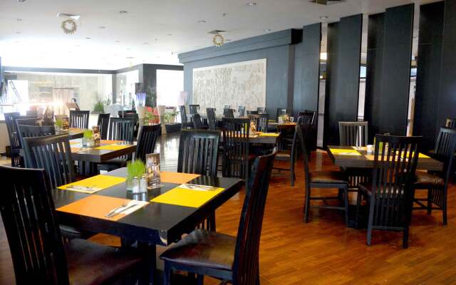 Aston Denpasar Hotel & Convention Center