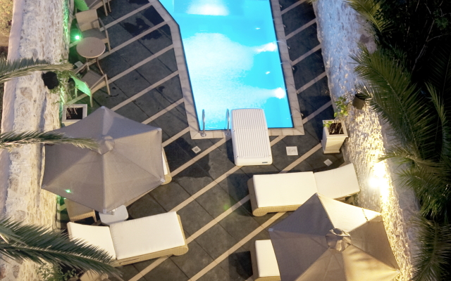 Antica Dimora Suites Hotel