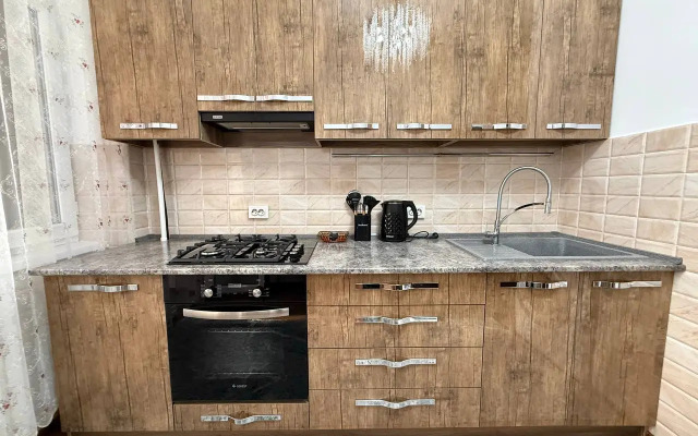 Uyutny Apartament v Bishkeke na Umetalieva 113 Flat