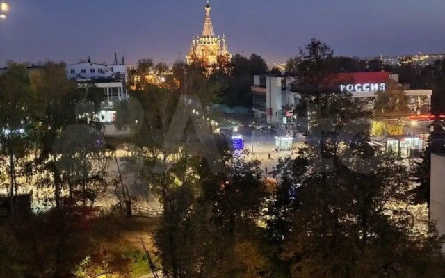 Квартира просторная 2-х комнатная на Центральной площади