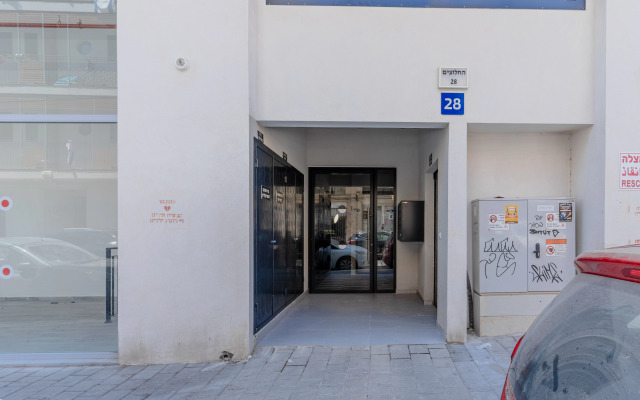 Blueground at Florentine ID17 Apartments