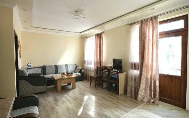 SD House Villa