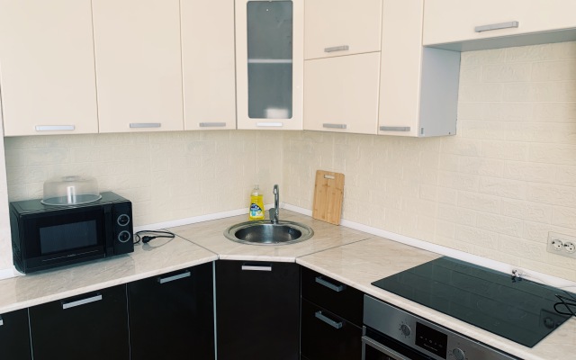 Na prospekte Deriglazova 51 Flat
