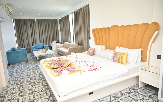 Urvi Banquets Guest House