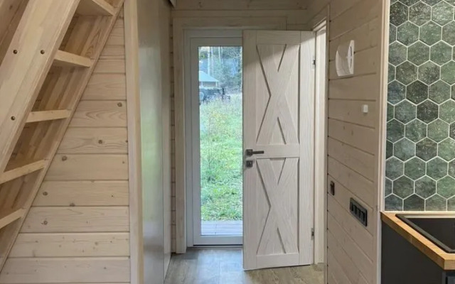 Частный дом на на берегу реки Руза