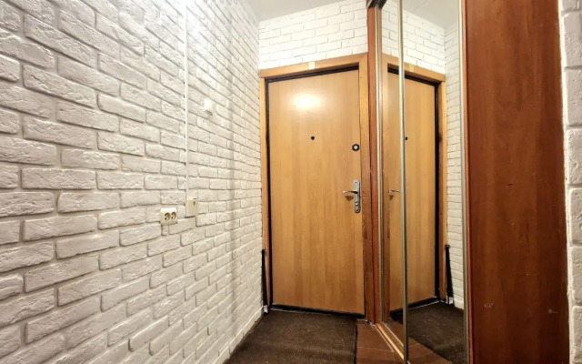 Na Ulitse Narodnogo Opolcheniya 18 Apartments