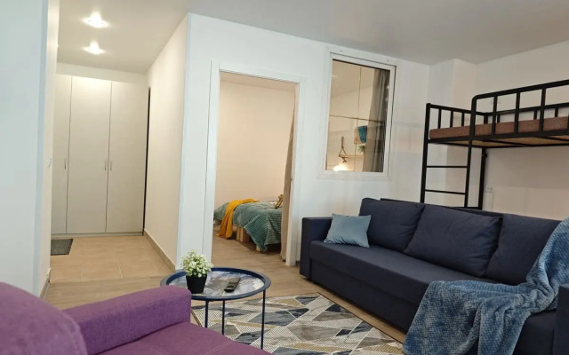 Квартира Светлая 2к по Тухачевского 49/4-41