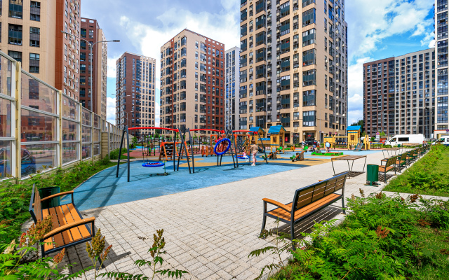 Varshavskoye Shosse 170Е Apartments