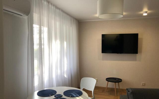 Studiya na Lesnoy Apartments