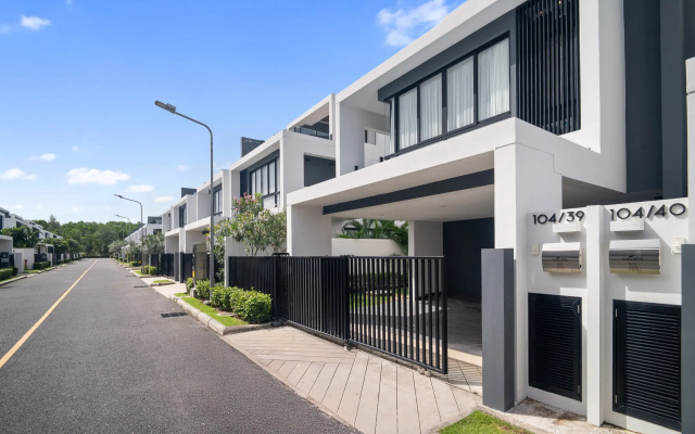Laguna Park 2 Residences in Laguna by Banyan Living