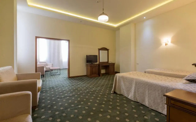 Armenia Hotel