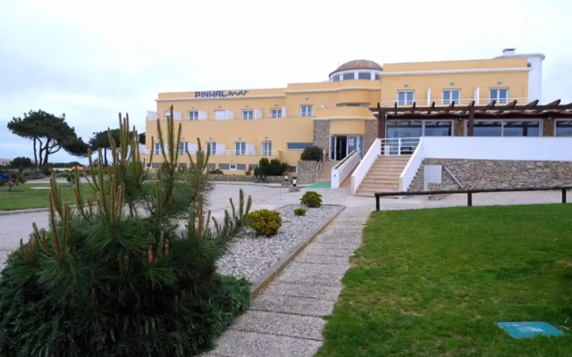 Hotel WOT Peniche Pinhalmar