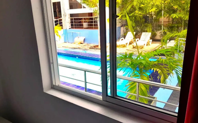 Sea Breeze Hotel