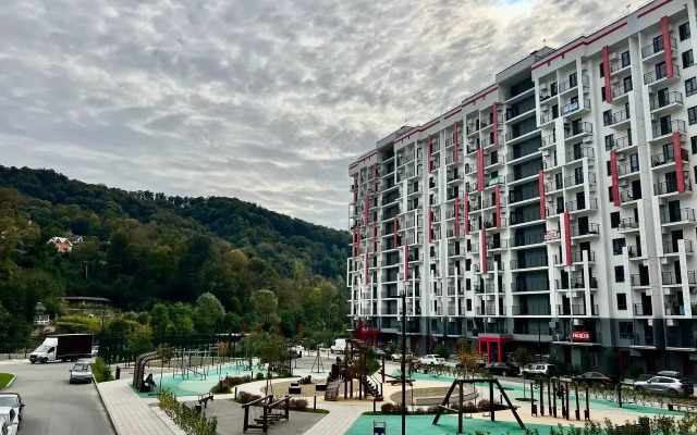 Dlya Tryokh Gostey S Balkonom Apartments