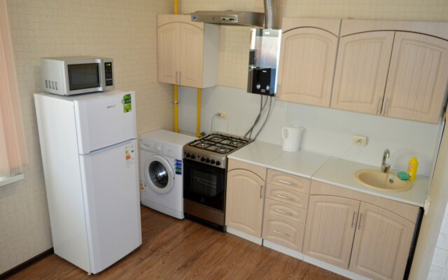 Апартаменты эконом двухкомнатные на Тульской 76