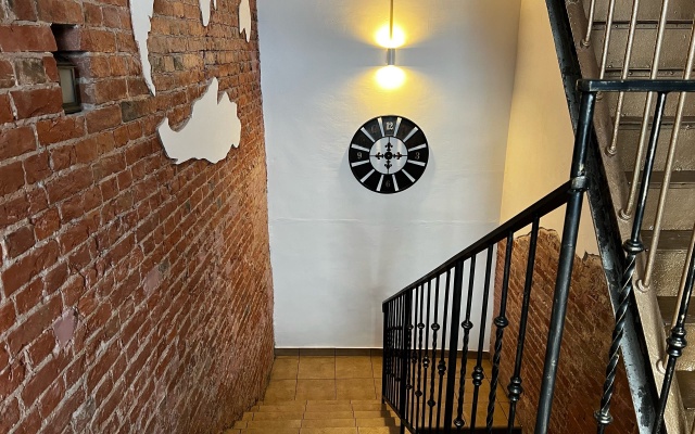 Dva Gusya Hostel