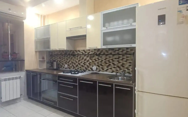 Тrekhkomnatnaya Andromeda Home Flat
