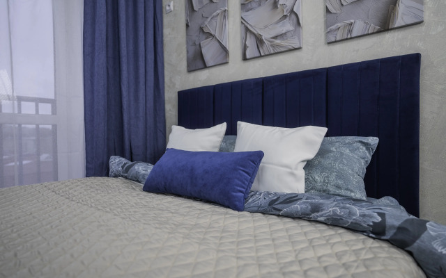 Studiya 452 Flat