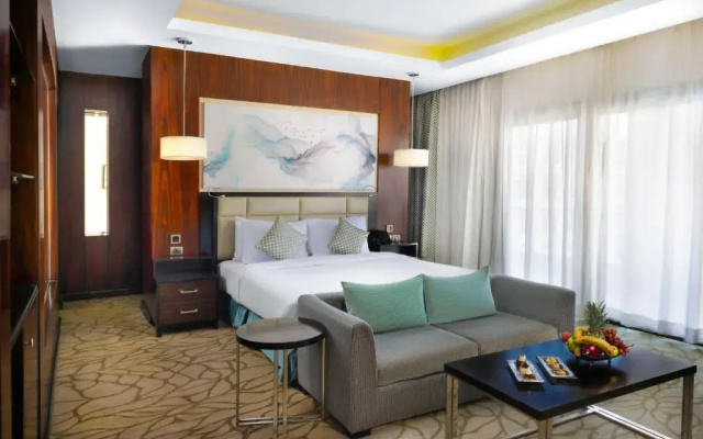 Отель Triumph Luxury Hotel