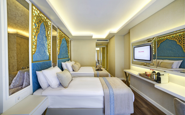 Great Fortune Design Hotel