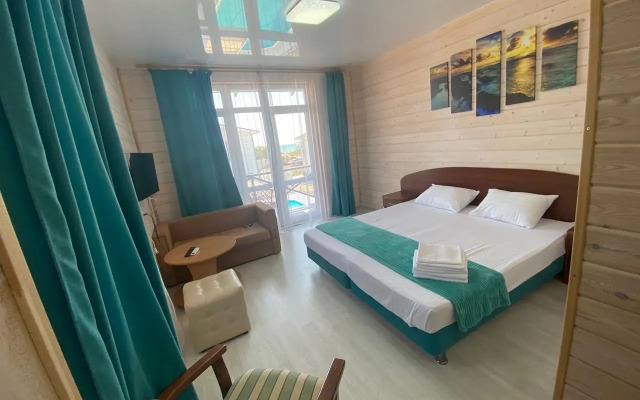 Roza Vetrov Guest House