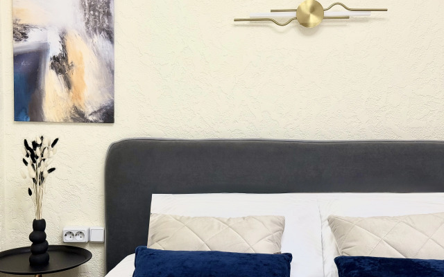 Апартаменты 13 КИТ Хамовники